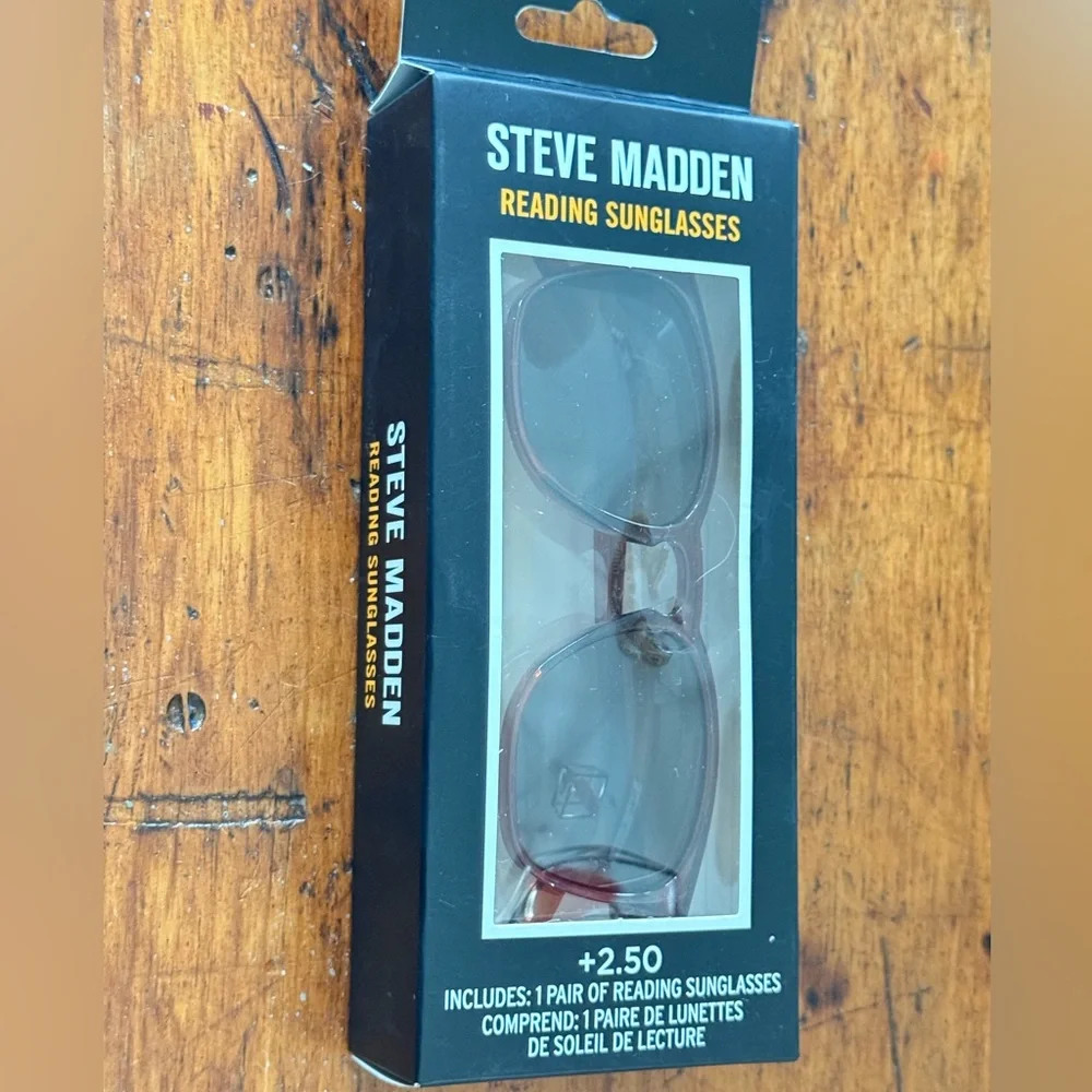 Steve Madden Reading Sunglasses 2.50